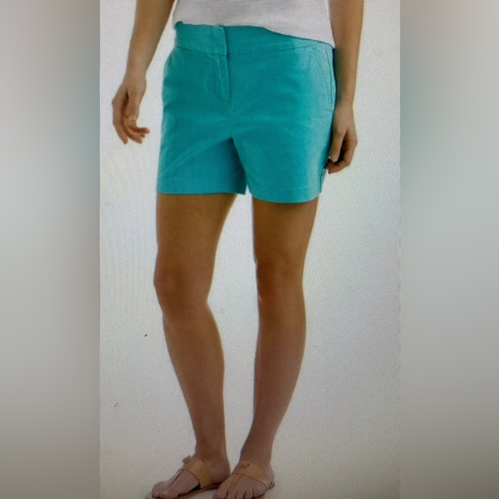 Vineyard vines, 5 inch, everyday shorts. Size 16, NWT, aqua.